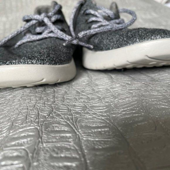 Allbirds - Men's Wool Runners  sz 11 - Picture 5 of 7